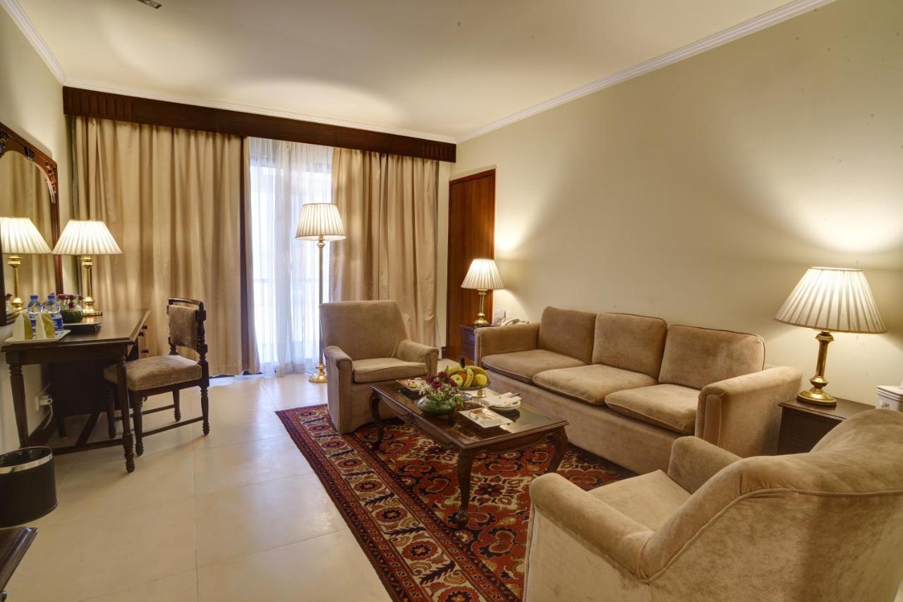 Pearl Continental Hotel, Peshawar Exterior foto