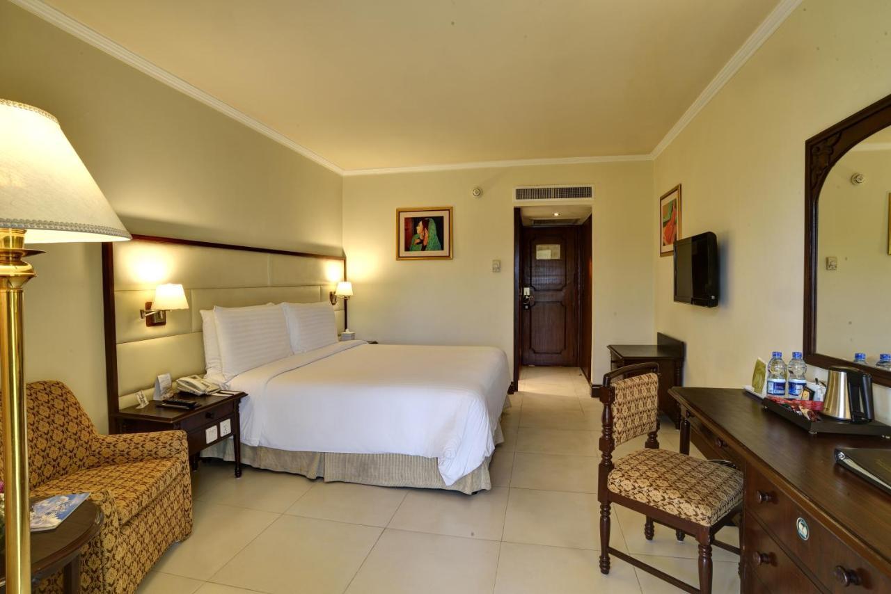 Pearl Continental Hotel, Peshawar Exterior foto