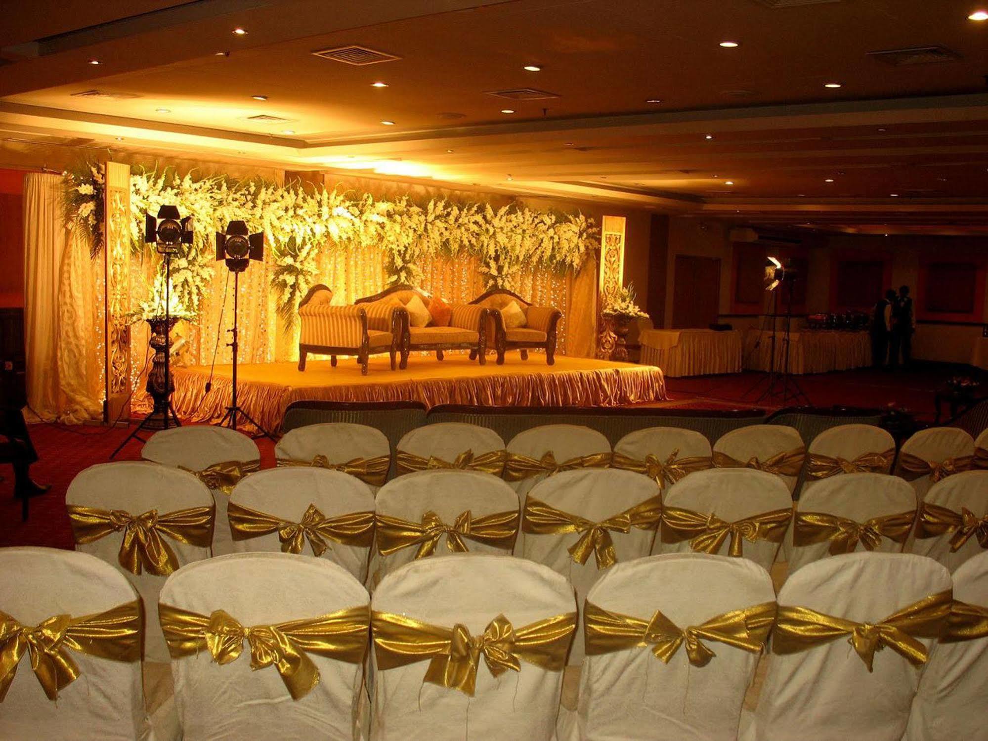 Pearl Continental Hotel, Peshawar Exterior foto
